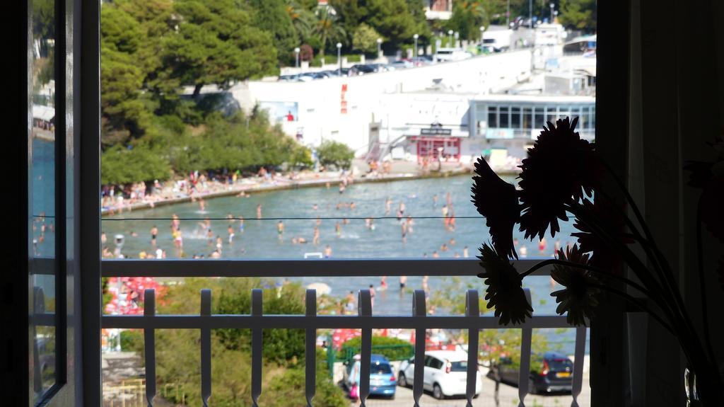 Beach Apartment Bacvice Split Bagian luar foto