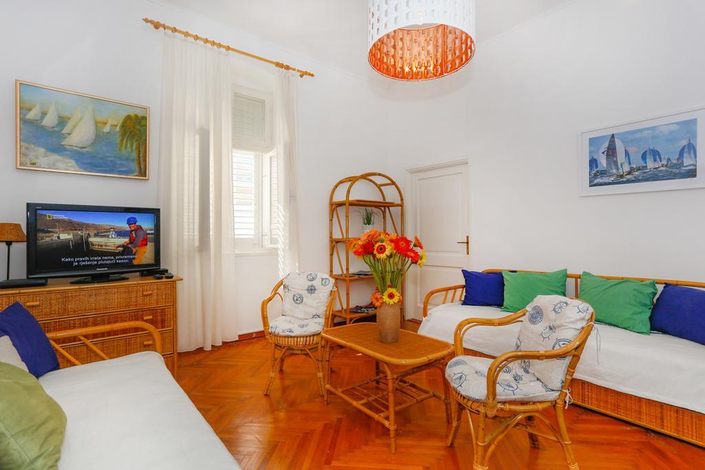 Beach Apartment Bacvice Split Bagian luar foto